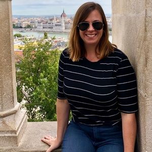 Meet your Posher, Angela